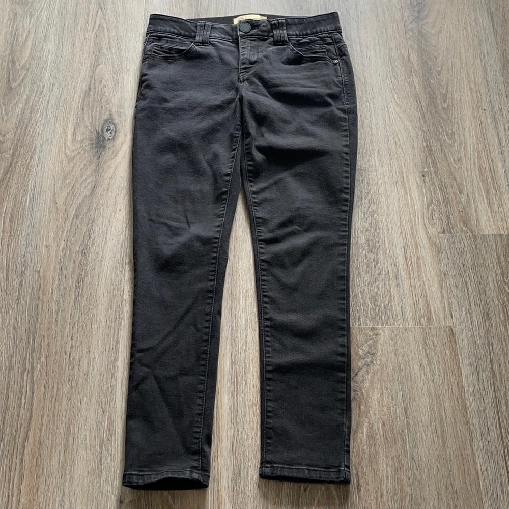 Women’s Black Slim Fit Jeans
